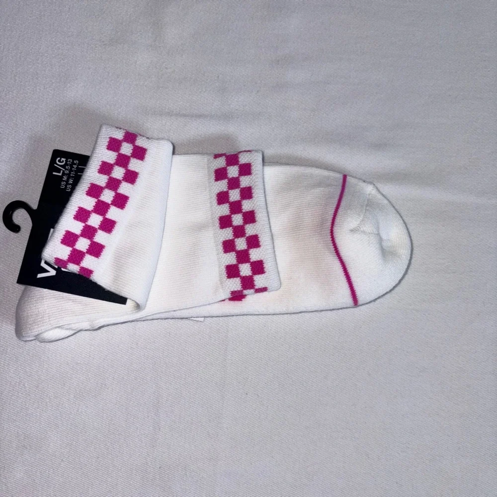 Vans Crew Socks Size Large White Pink New Checkerboard Logo Athletic Skater